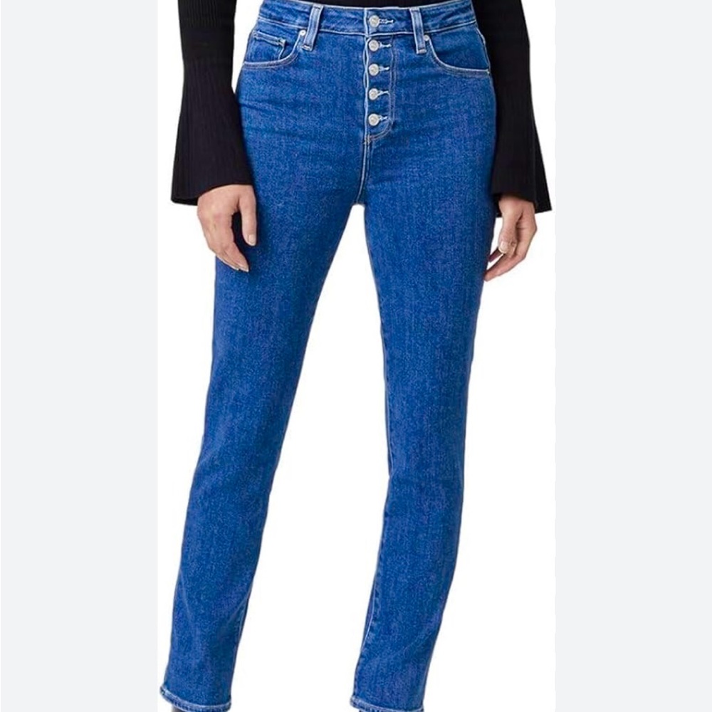 High waisted jeans